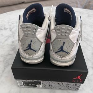 Nike Air Jordan 4 Retro GS Midnight Navy  Size 7Y